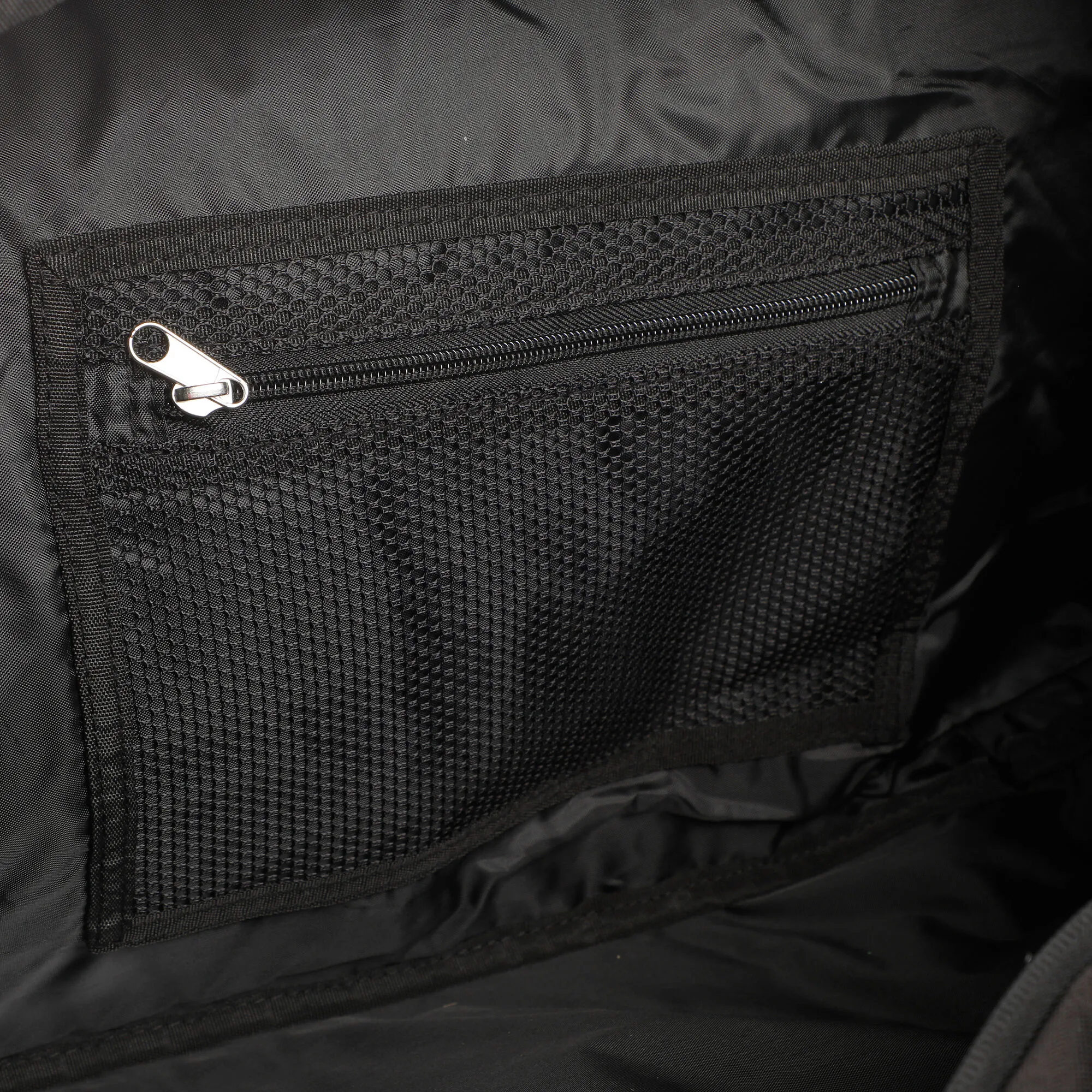 Head Tour Team 15R Megacombi Borsa Per Racchetta Edizione Speciale - Nero, Nero Brillante - immagine 6